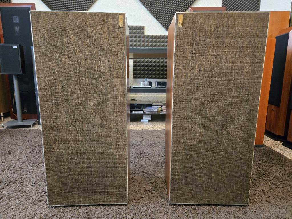 DYNAUDIO FACETTE